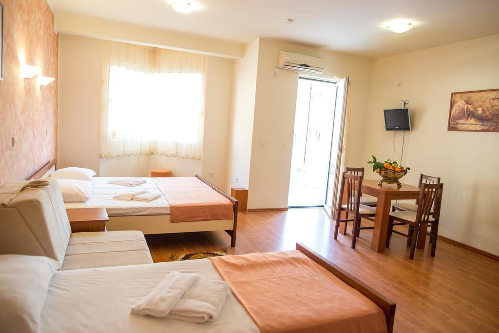 Residence Bella Budva Quarto foto
